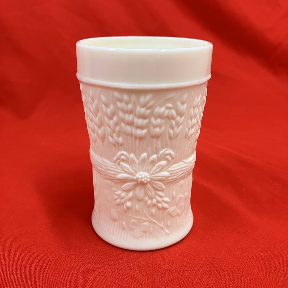 1 - Northwood Sheaves‎ of Wheat Custard Juice Glass / UV Glow